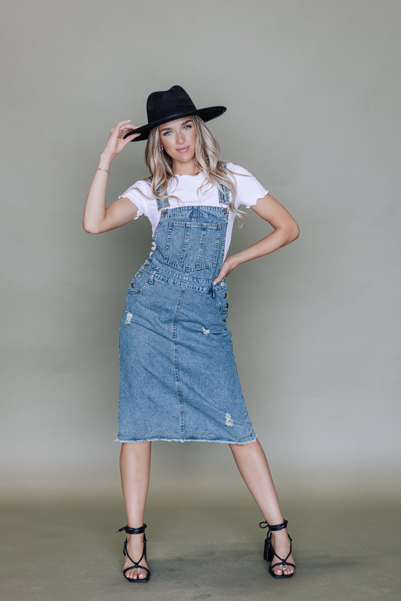 Knee-length denim overall dress