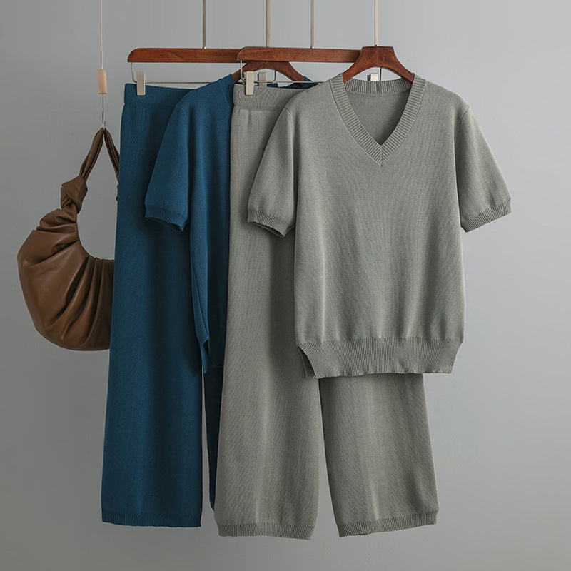 V-Neck Short Sleeve Knit Sweater Set